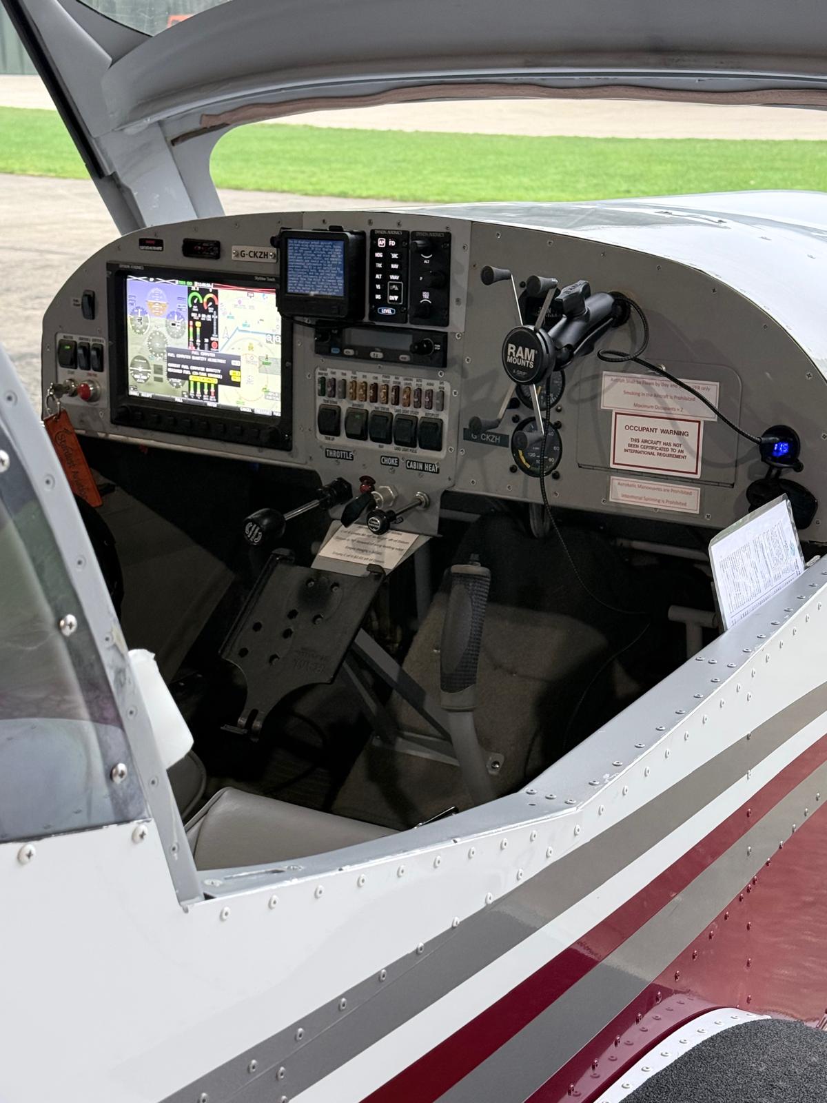 Vans RV12 - G-CKZH - 2016 - Image 7